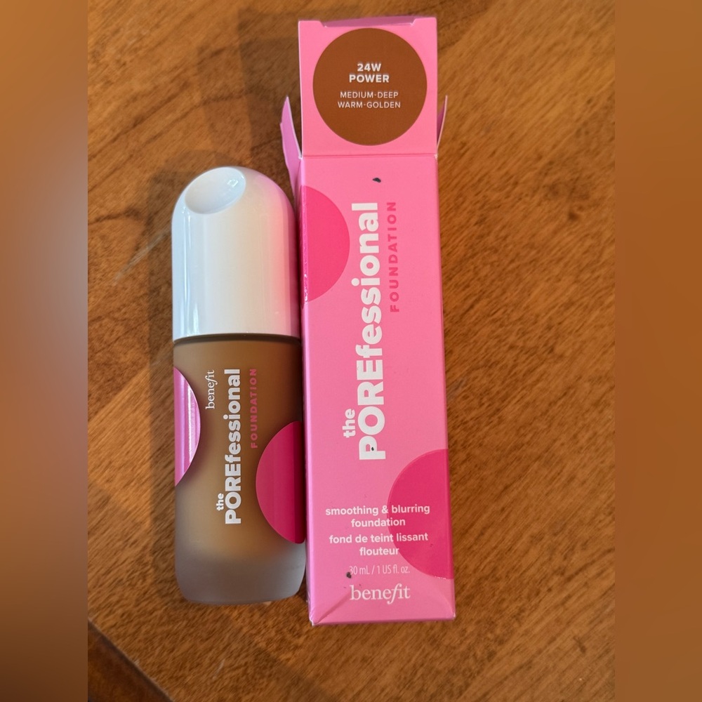 🆕 Benefit the POREfessional Foundation 24W Power - Medium-Deep Warm-Golden